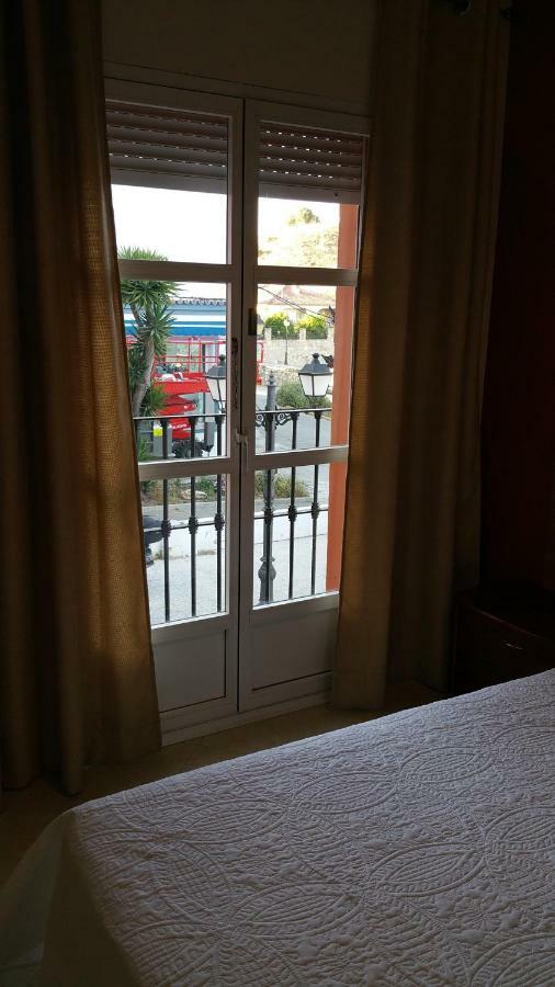 Sotel Valle Guadiaro بويبلو نويفو دي غواديارو المظهر الخارجي الصورة